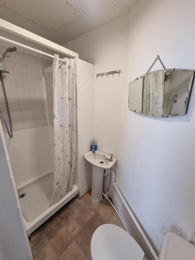 Large Flat Next To Port, Cliffs, Beach With Parking Dover Exteriör bild