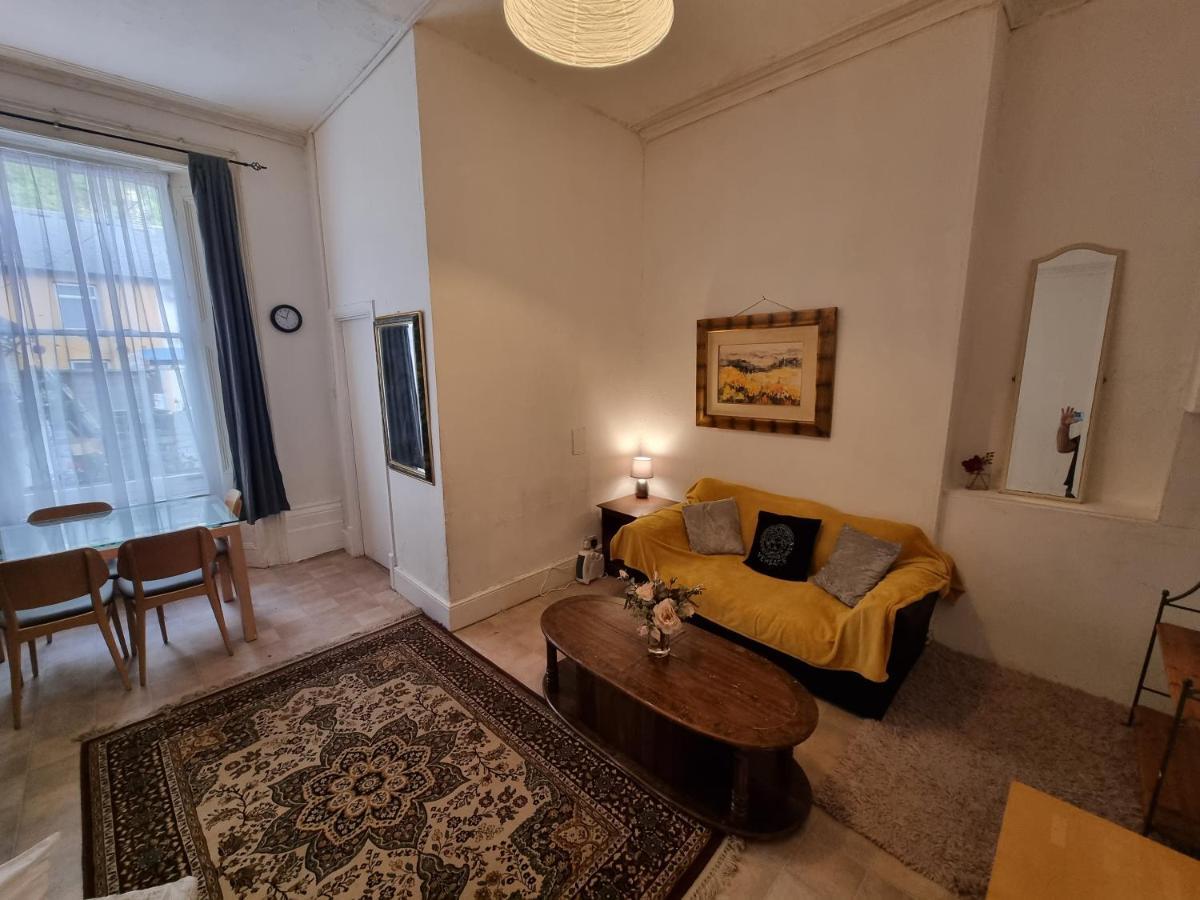 Large Flat Next To Port, Cliffs, Beach With Parking Dover Exteriör bild